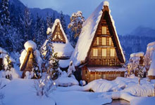 马尔基尼奥斯:拉菲尼亚展现了领导力,保持状态他是金球奖竞争者.